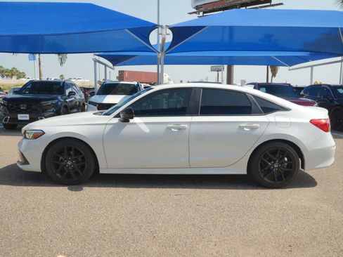 Used 2024 Honda Civic Sport image 8