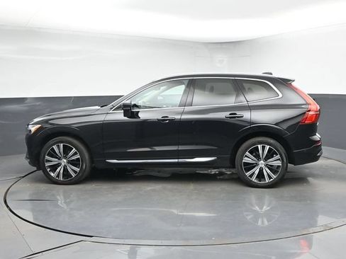Used 2023 Volvo XC60 B5 Plus w/ Climate Package AWD/4WD image 7