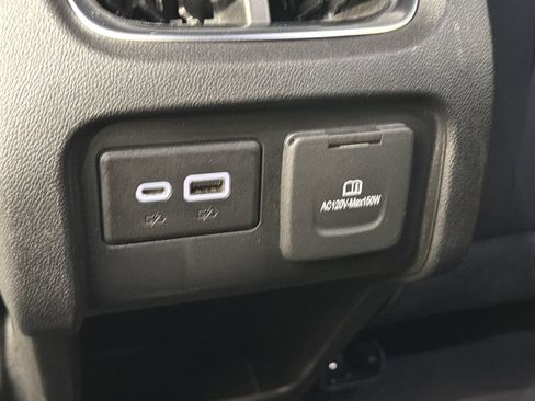 Used 2023 Chevrolet Blazer RS w/ Enhanced Convenience Package image 21