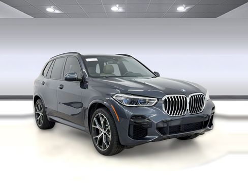 Certified 2022 BMW X5 xDrive40i w/ M Sport Package AWD/4WD image 7