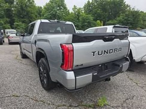 Used 2025 Toyota Tundra Platinum AWD/4WD image 4