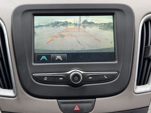 Used 2016 Chevrolet Malibu LS image 18