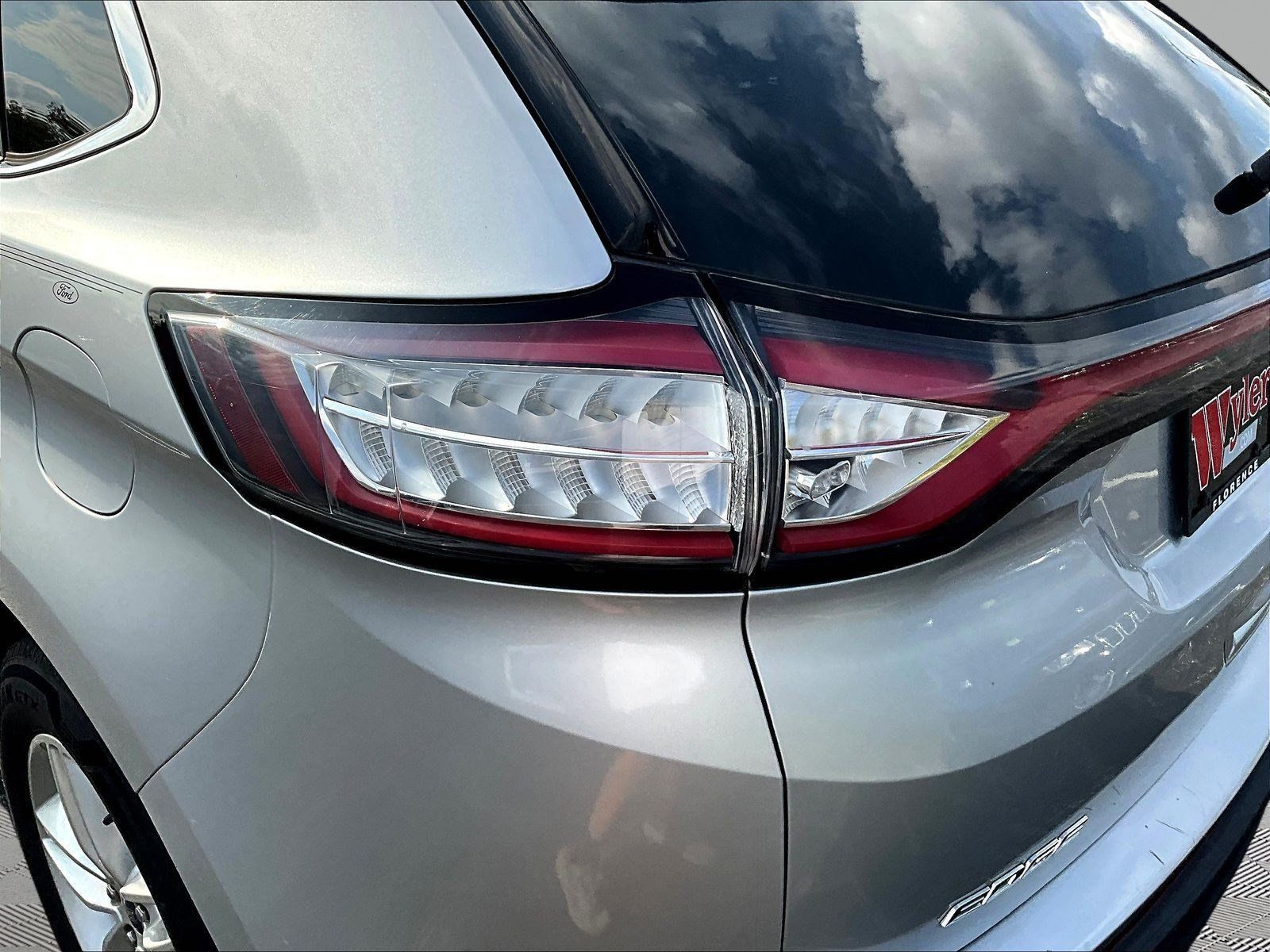 Used 2017 Ford Edge SEL w/ Equipment Group 201A FWD image 23