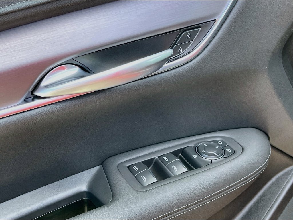 New 2026 Cadillac XT5 Luxury AWD/4WD image 11
