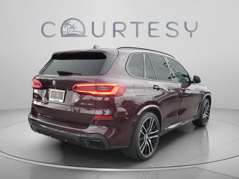 Used 2020 BMW X5 sDrive40i w/ M Sport Package RWD image 3