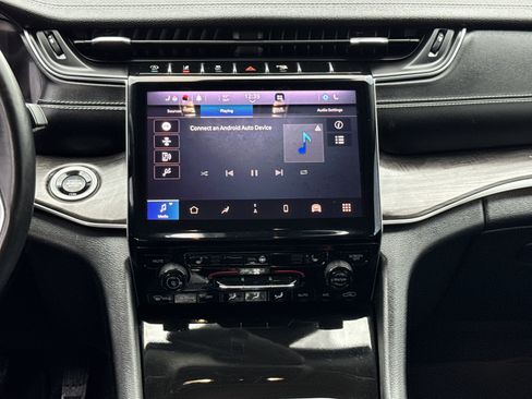 Used 2021 Jeep Grand Cherokee L Limited image 17