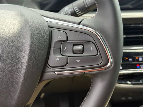 New 2026 Buick Envista Avenir FWD image 24
