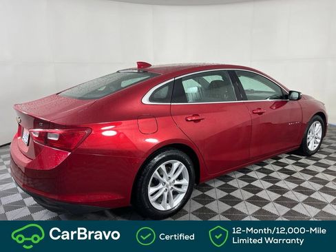 Used 2016 Chevrolet Malibu LT w/ Leather Package FWD image 4