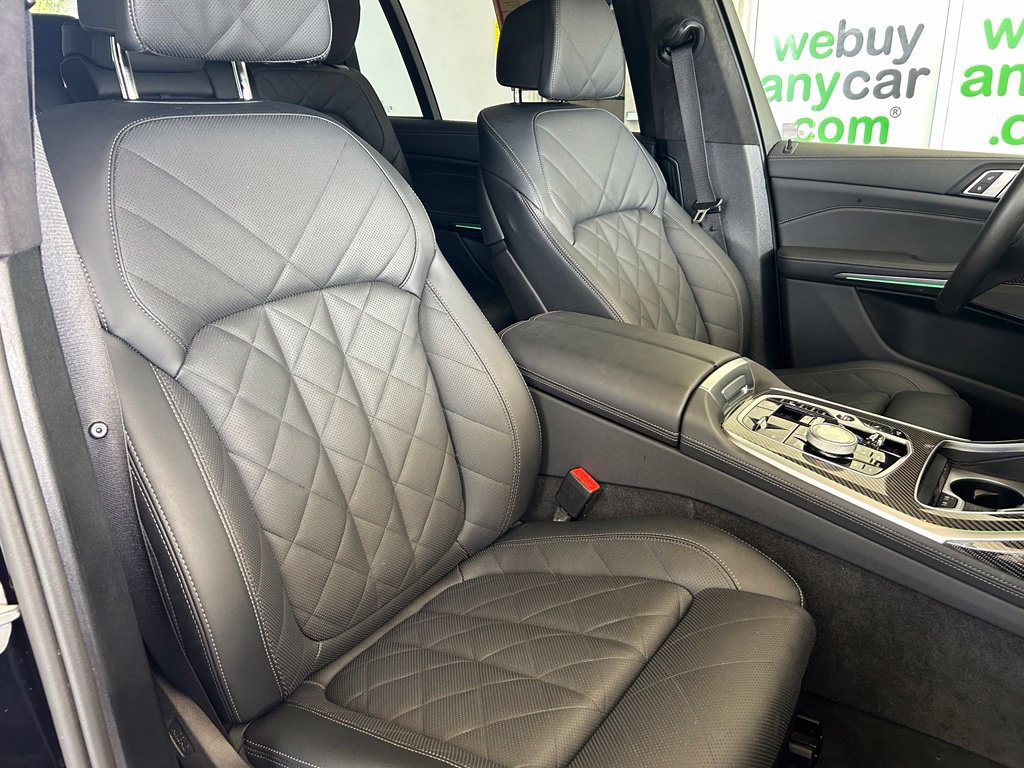 Used 2026 BMW X7 M60i AWD/4WD image 24