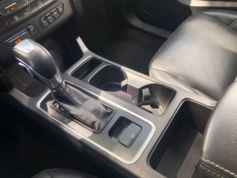 Used 2019 Ford Escape Titanium AWD/4WD image 23