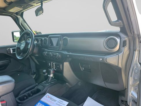 Used 2021 Jeep Wrangler Unlimited Sport AWD/4WD image 10