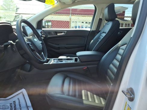 Certified 2024 Ford Edge SEL w/ Convenience Package AWD/4WD image 13