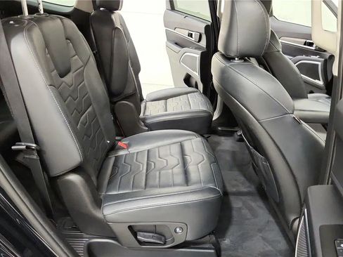 Used 2020 Kia Telluride SX w/ SX Prestige Package AWD/4WD image 39