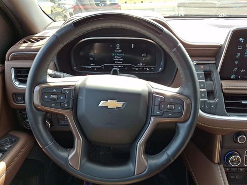 Used 2024 Chevrolet Suburban High Country w/ Advanced Technology Package AWD/4WD image 21