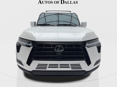 Used 2025 Lexus GX 550 w/ Accessory Package (2T) image 4