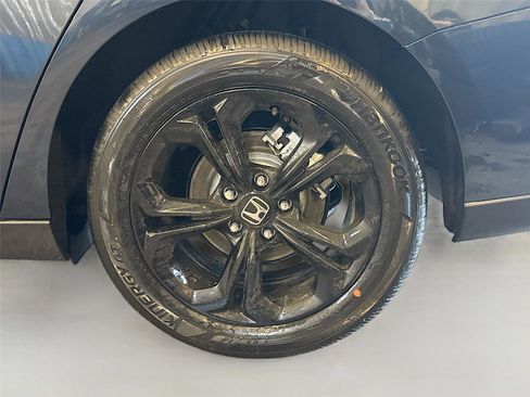 New 2025 Honda Accord SE image 33