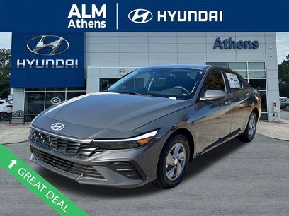 New 2026 Hyundai Elantra SE w/ Cargo Package