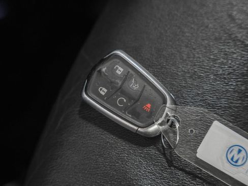 Used 2017 Cadillac XT5 Luxury image 50