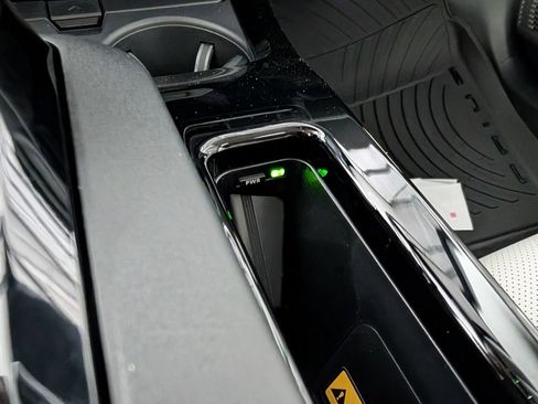 New 2026 Toyota Prius XLE image 15