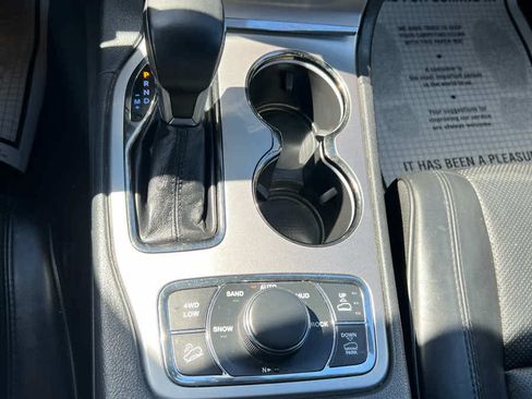 Used 2019 Jeep Grand Cherokee High Altitude AWD/4WD image 24