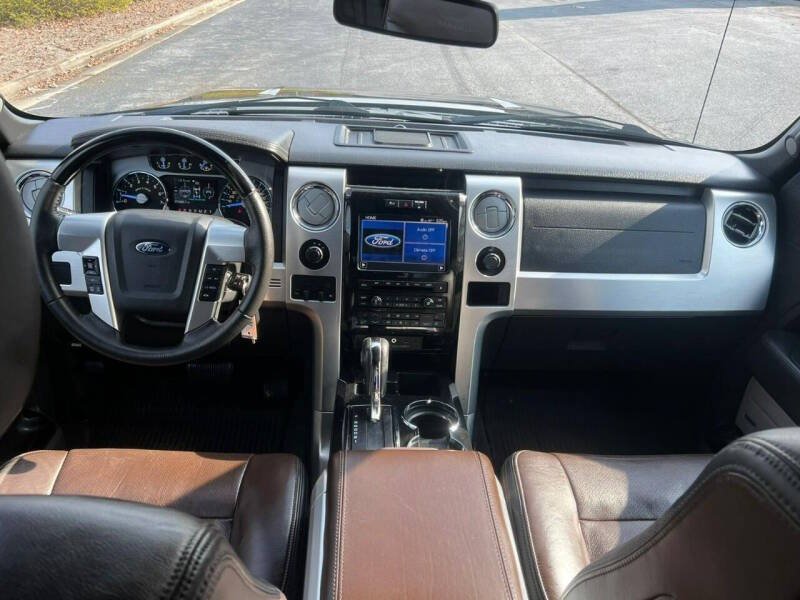 Used 2011 Ford F150 Platinum AWD/4WD image 2