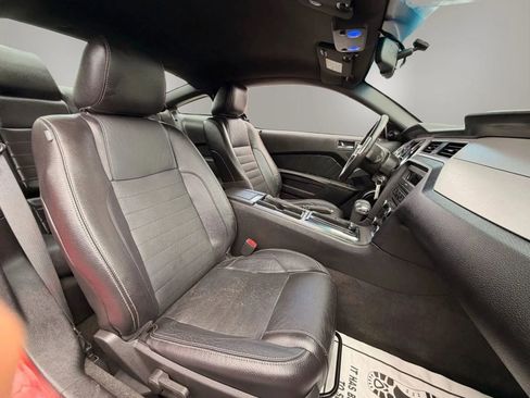 Used 2012 Ford Mustang Premium RWD image 18