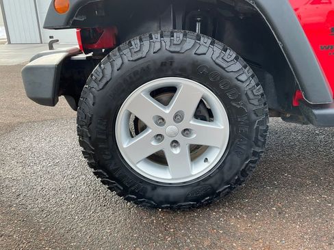 Used 2016 Jeep Wrangler Unlimited Sport w/ Quick Order Package 24S image 30