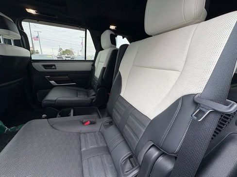 Used 2025 Toyota Sequoia Capstone image 11