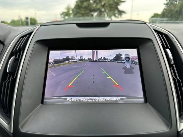 Used 2020 Ford Edge SEL w/ Convenience Package AWD/4WD image 30