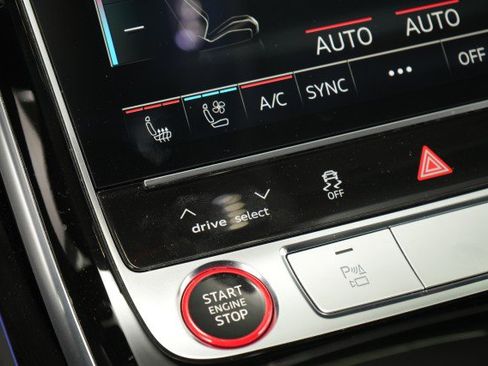 Used 2021 Audi S8 L w/ S8 Executive Package AWD/4WD image 51