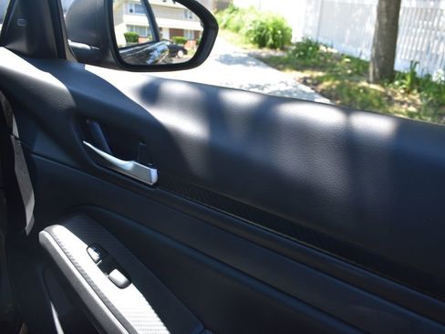 Used 2025 Nissan Altima 2.5 SV FWD image 20