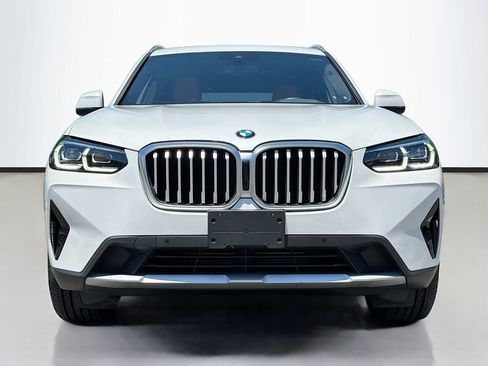 Used 2022 BMW X3 sDrive30i w/ Premium Package 2 RWD image 3