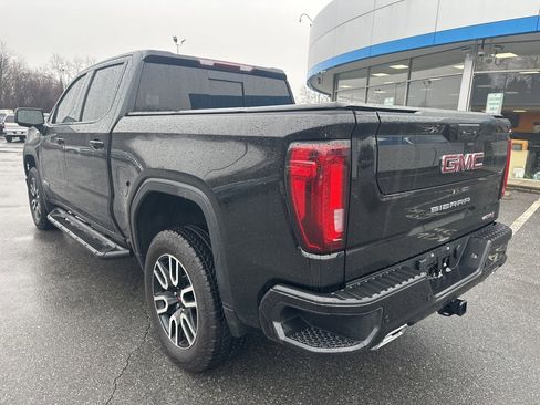 Used 2023 GMC Sierra 1500 AT4 w/ AT4 Preferred Package image 7