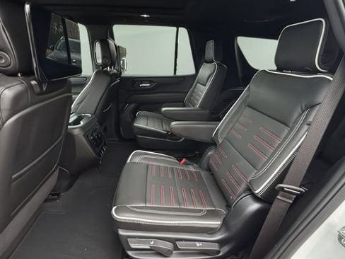 Used 2025 GMC Yukon AT4 Ultimate image 20