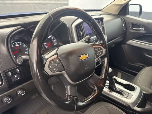 Used 2021 Chevrolet Colorado LT w/ Safety Package image 13