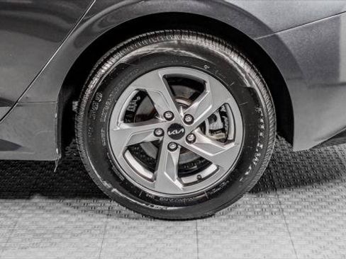 Used 2022 Kia K5 LXS FWD image 35