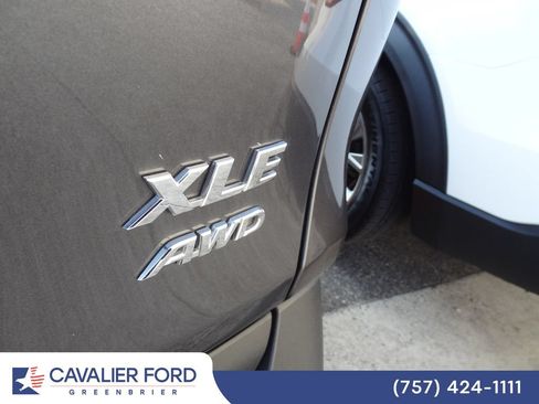 Used 2025 Toyota RAV4 XLE w/ Convenience Package AWD/4WD image 6