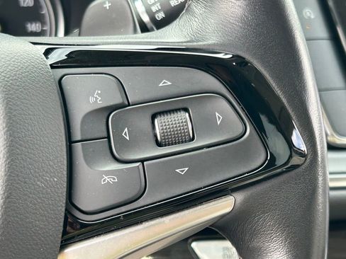 Used 2023 Buick Enclave Essence w/ Experience Buick Package FWD image 25