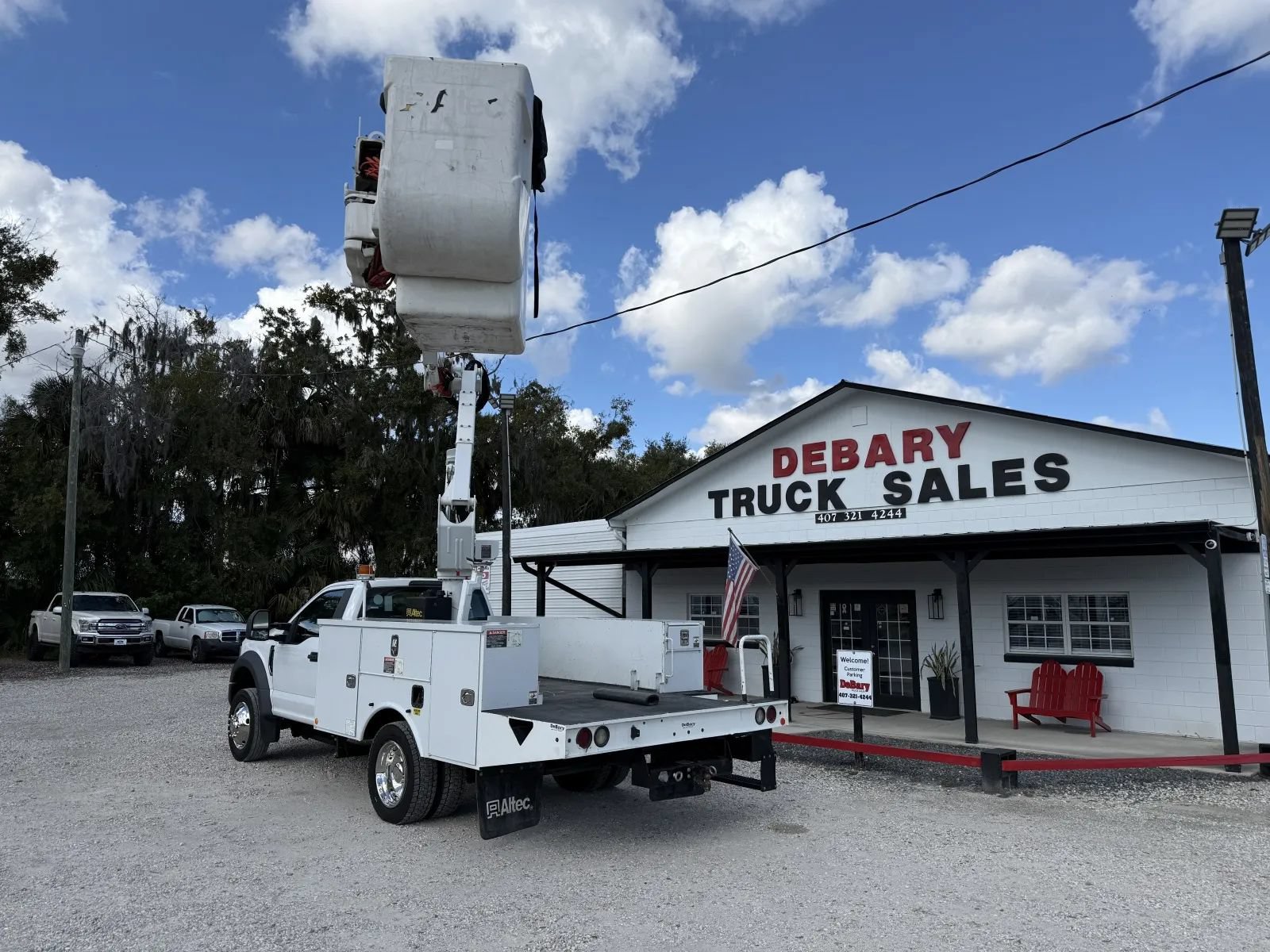 Used 2017 Ford F550 2WD Regular Cab Super Duty w/ Snow Plow Prep Package image 5