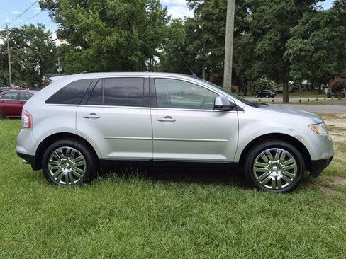 Used 2010 Ford Edge Limited FWD image 2