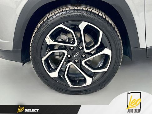 Certified 2024 Chevrolet Trax RS w/ Driver Confidence Package image 29