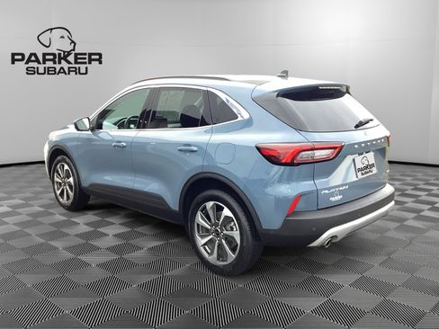 Used 2024 Ford Escape Platinum image 3