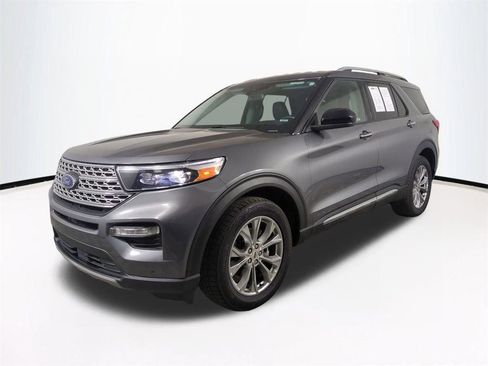 Used 2024 Ford Explorer Limited image 9