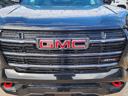 New 2026 GMC Terrain AT4 w/ Convenience Package III image 10