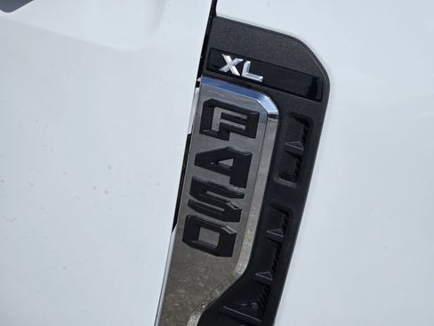New 2026 Ford F450 XL image 9