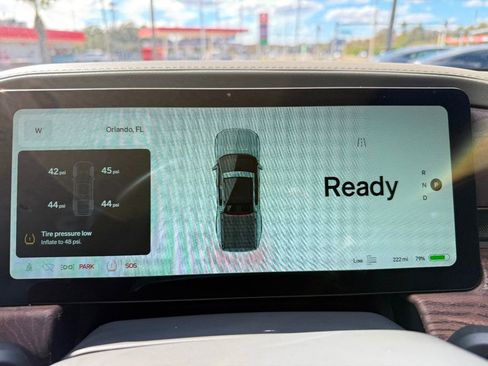 Used 2022 Rivian R1T Adventure image 14