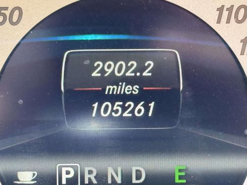 Used 2013 Mercedes-Benz C 300 4MATIC Sedan image 22