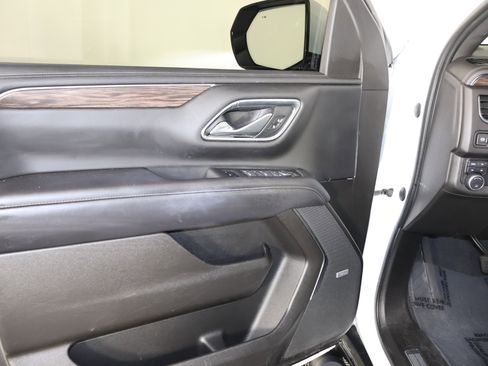 Used 2021 Chevrolet Tahoe Z71 image 39