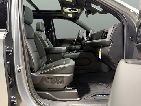 New 2026 Chevrolet Tahoe Premier w/ Sun And Tow Package AWD/4WD image 22