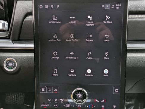 Used 2025 GMC Terrain Elevation image 9